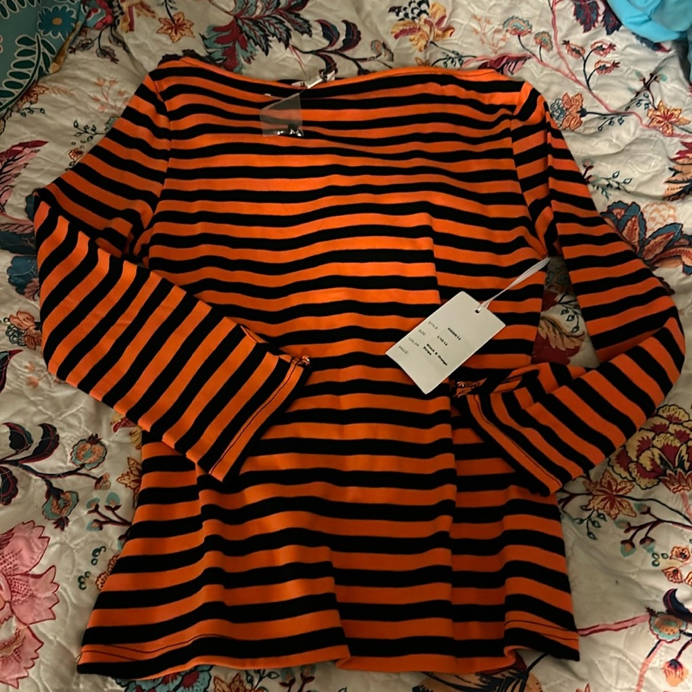 Unique Vintage Gracie top